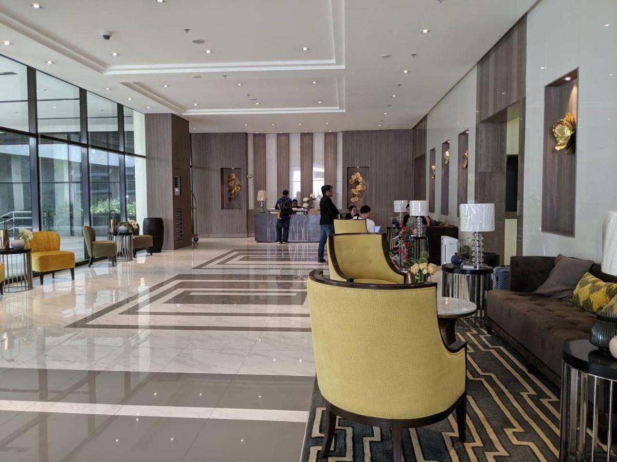Studio Condo Naia Airport Terminal 3 Newport City Casino Manila Exterior photo